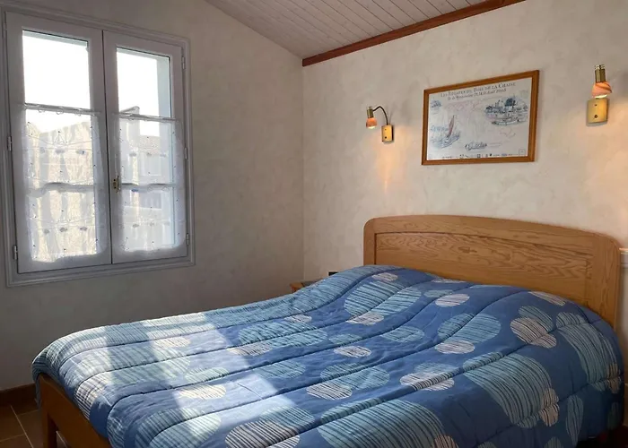 Hb000-26b 3 Pieces - 4 Couchages