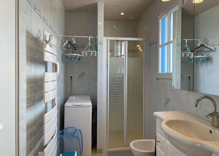 Hb000-26b 3 Pieces - 4 Couchages *